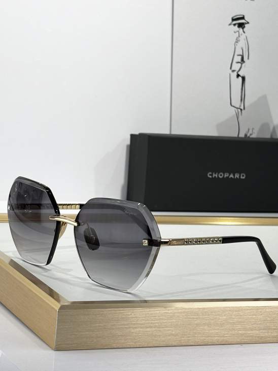 Picture of Chopard Sunglasses _SKUfw70786920fw